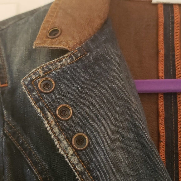 Jean Jacket - Picture 5 of 14